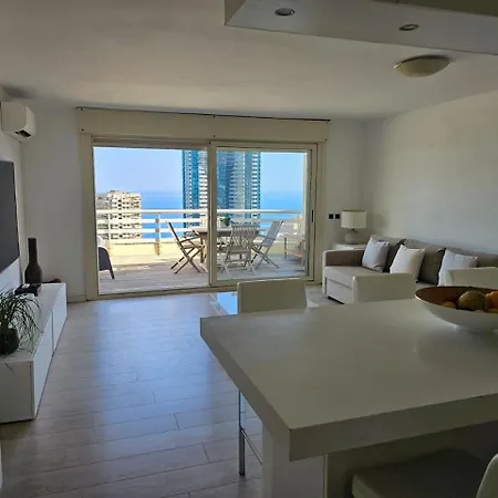 Cosy-piscine Et Vue A 1km De Monaco *